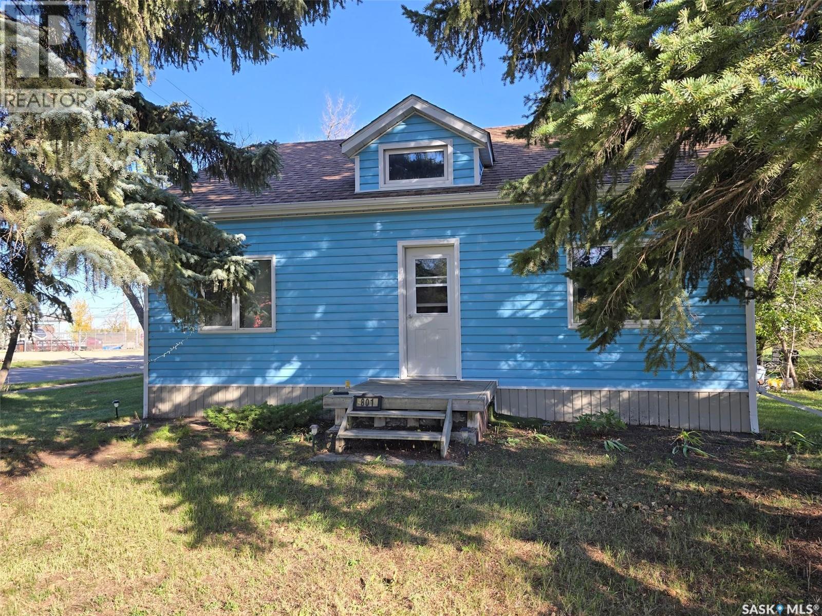 801 Qu'appelle Street, Grenfell, Saskatchewan  S0G 2B0 - Photo 1 - SK020598