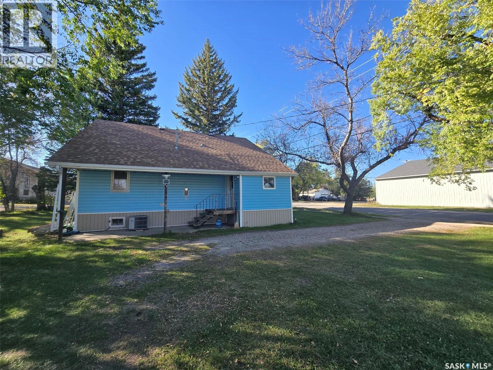801 Qu'appelle Street, Grenfell, Saskatchewan  S0G 2B0 - Photo 6 - SK020598