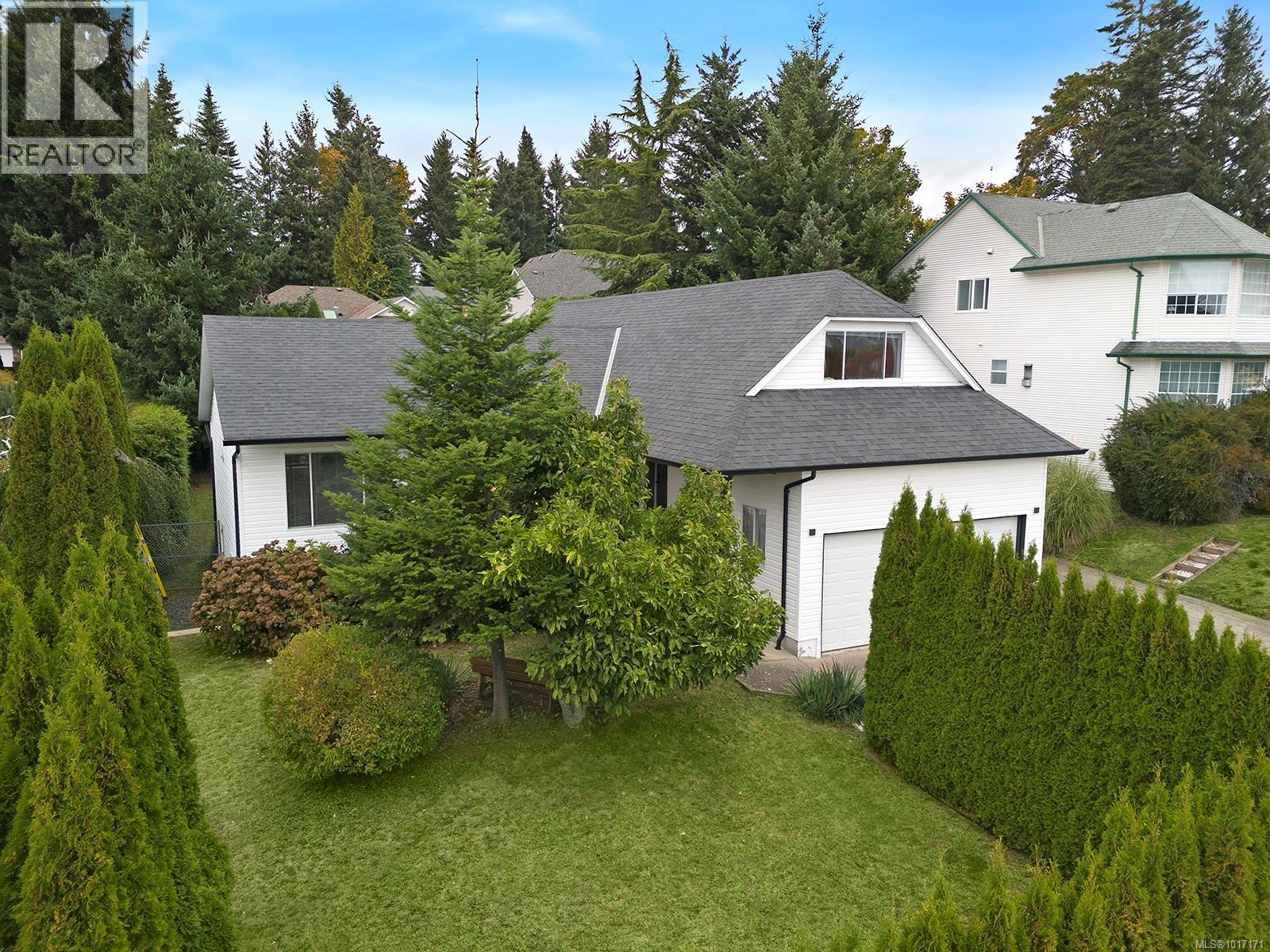 1327 Malahat Dr, Courtenay, British Columbia  V9N 8B2 - Photo 1 - 1017171