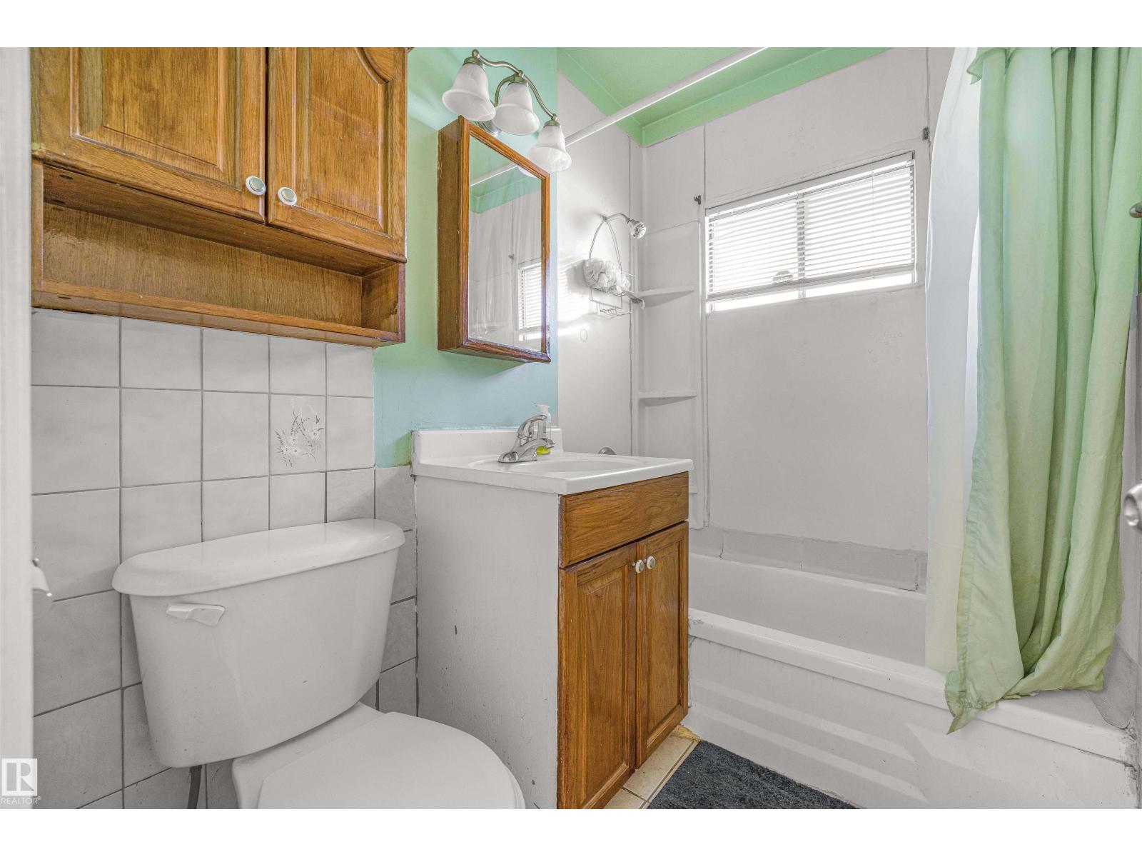 11315 97 St Nw, Edmonton, Alberta  T5G 1X3 - Photo 16 - E4461761