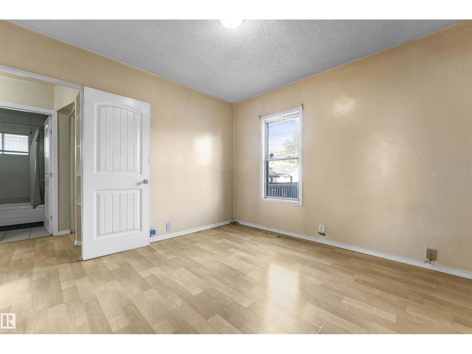 11315 97 St Nw, Edmonton, Alberta  T5G 1X3 - Photo 18 - E4461761
