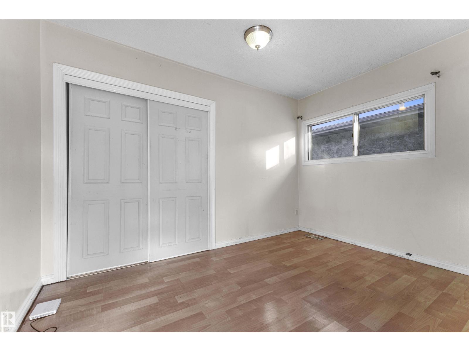 11315 97 St Nw, Edmonton, Alberta  T5G 1X3 - Photo 9 - E4461761