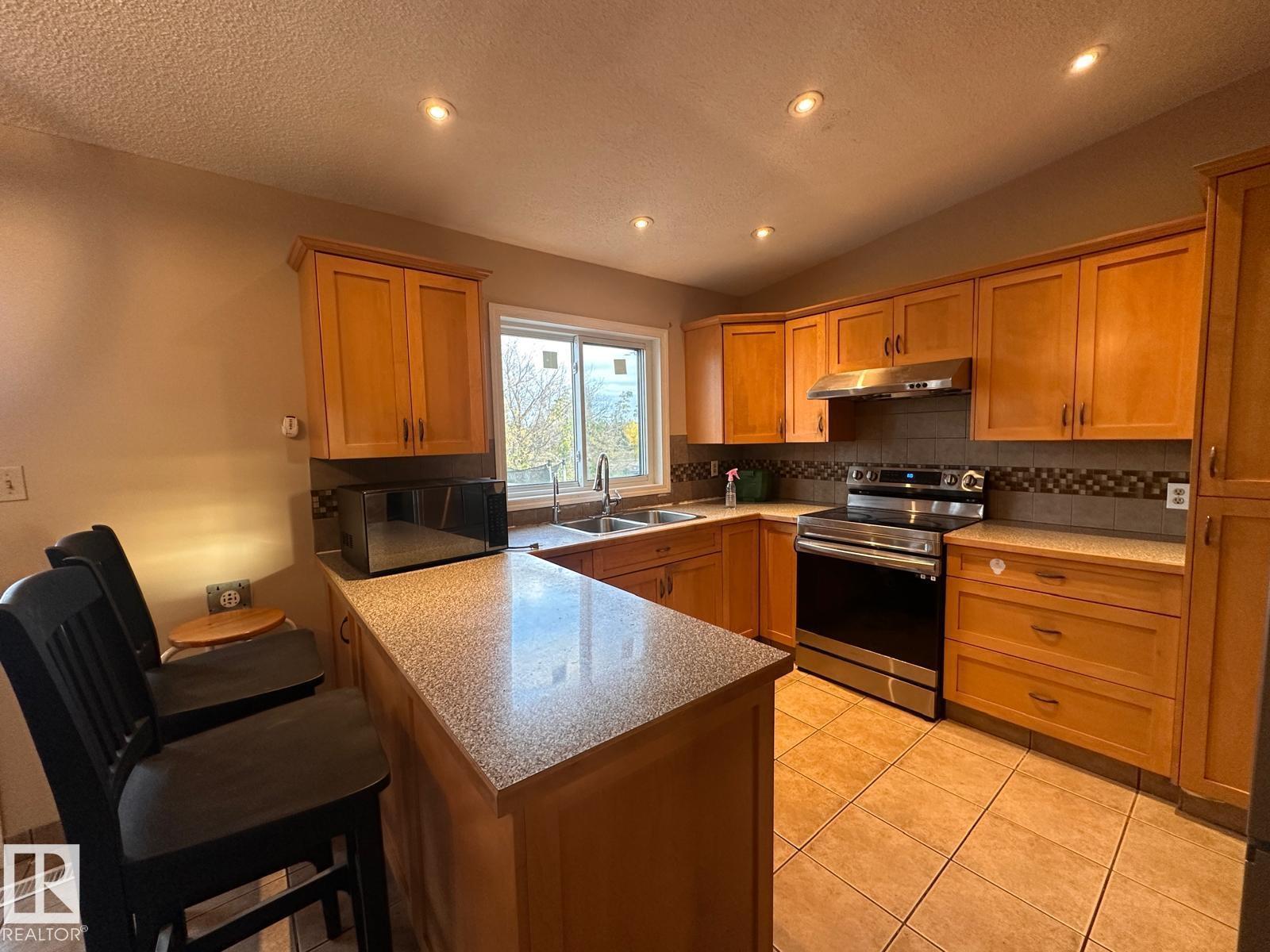 2807 35 St Nw, Edmonton, Alberta  T6L 5K2 - Photo 8 - E4461760