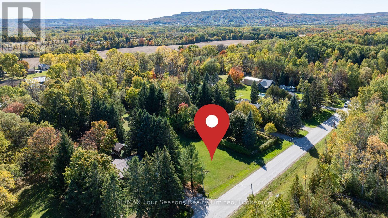 5 CADDO DRIVE, Clearview, Ontario