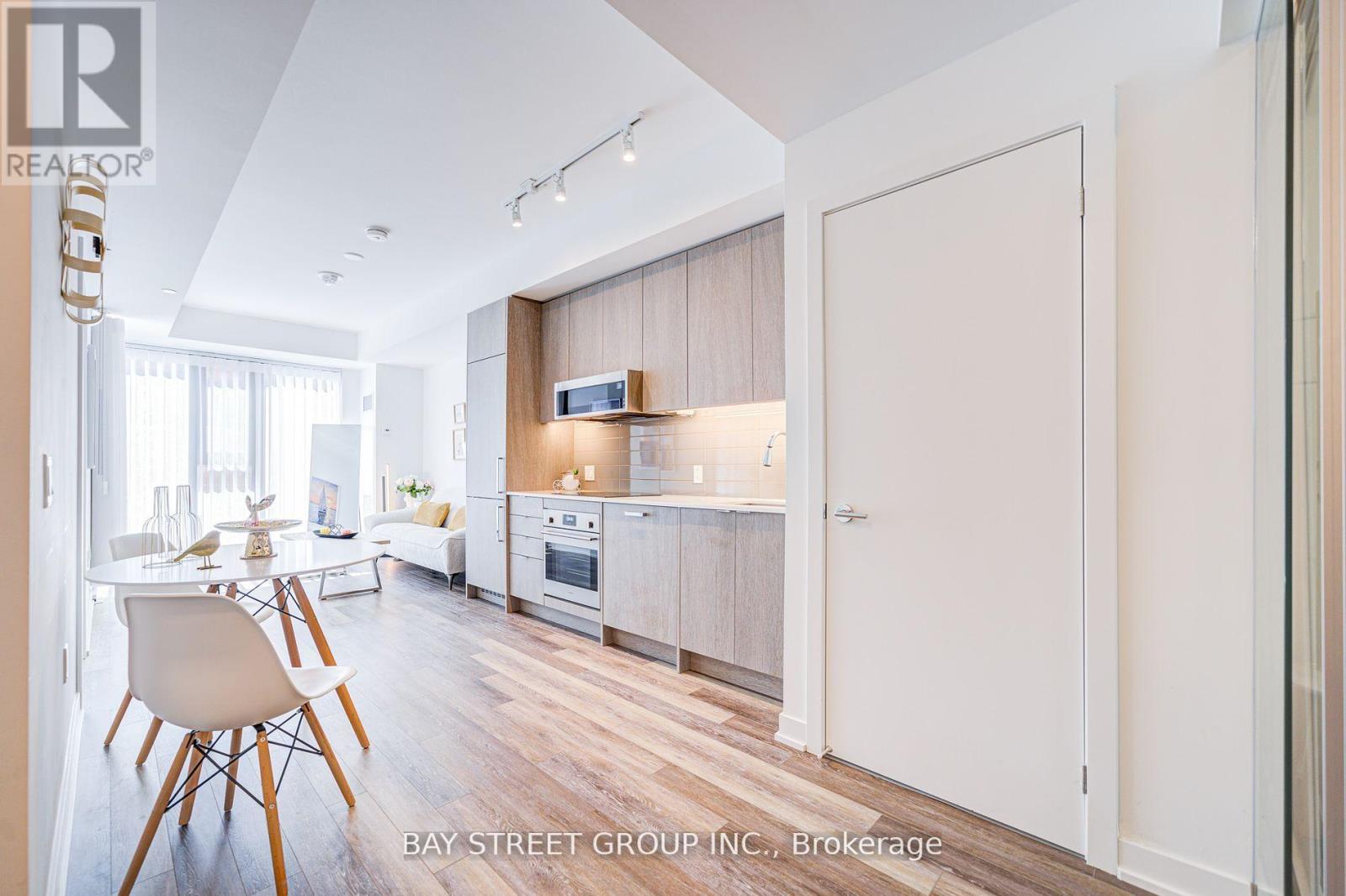320 - 250 Lawrence Avenue W, Toronto, Ontario  M5M 1B2 - Photo 13 - C12457642