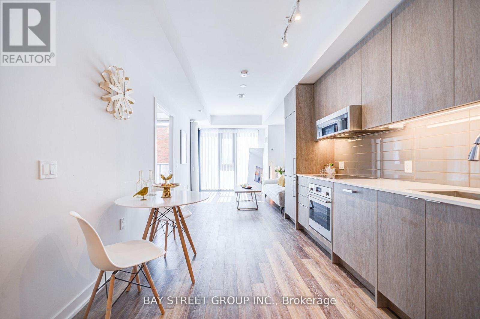 320 - 250 Lawrence Avenue W, Toronto, Ontario  M5M 1B2 - Photo 15 - C12457642