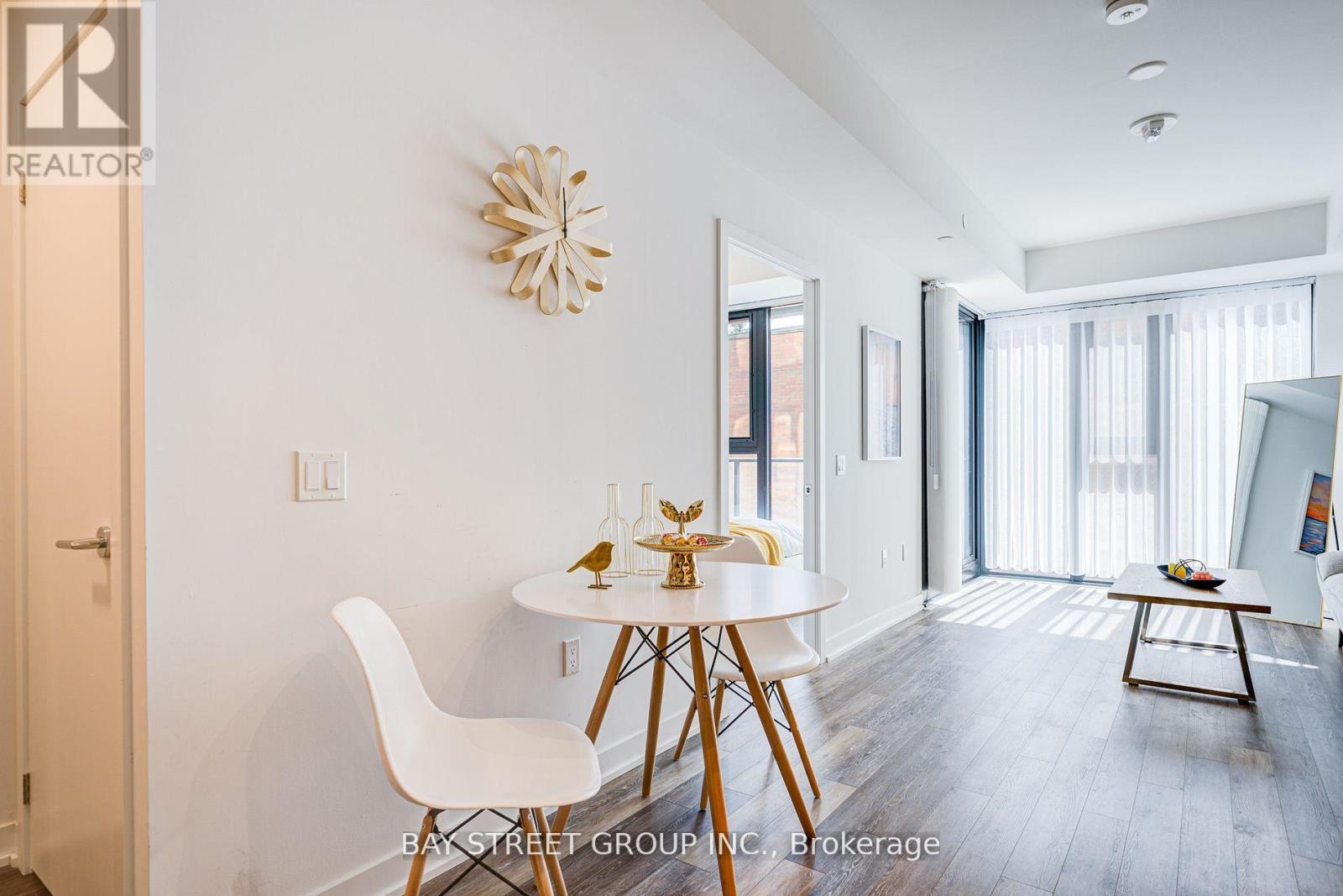 320 - 250 Lawrence Avenue W, Toronto, Ontario  M5M 1B2 - Photo 16 - C12457642
