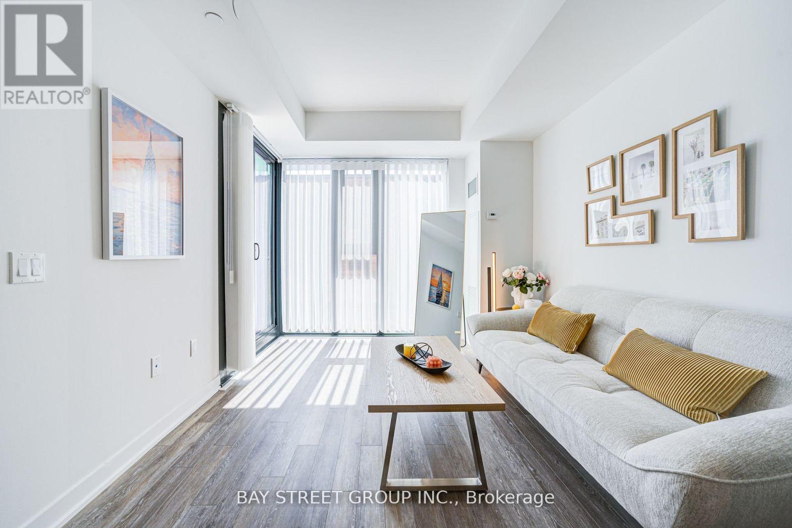320 - 250 Lawrence Avenue W, Toronto, Ontario  M5M 1B2 - Photo 21 - C12457642
