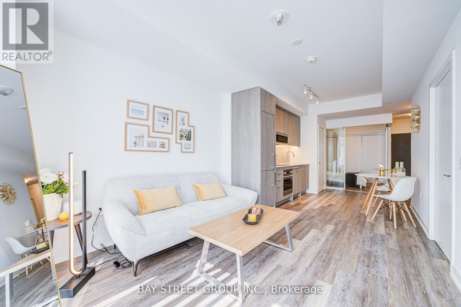 320 - 250 Lawrence Avenue W, Toronto, Ontario  M5M 1B2 - Photo 22 - C12457642