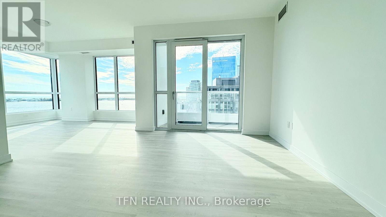1814 - 15 Richardson Street, Toronto, Ontario  M5A 0Y5 - Photo 5 - C12457644