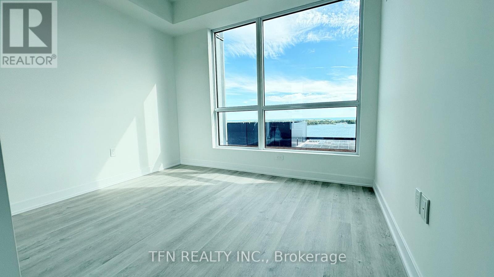 1814 - 15 Richardson Street, Toronto, Ontario  M5A 0Y5 - Photo 6 - C12457644