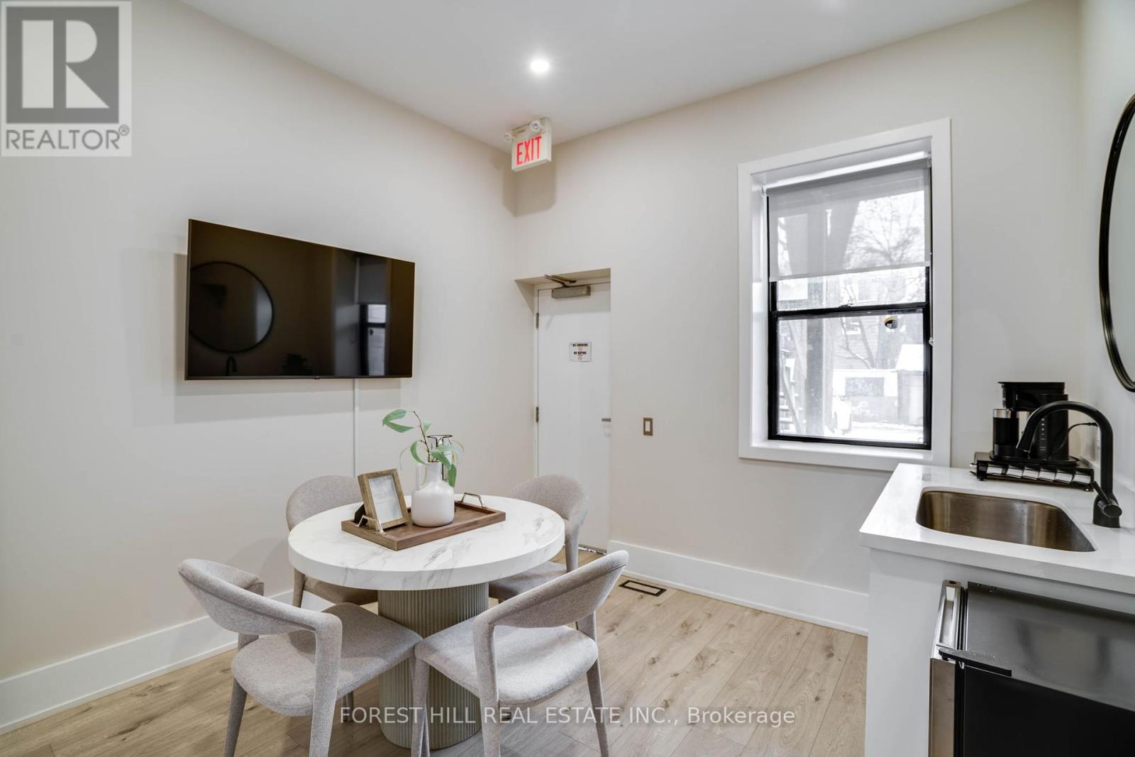 659 St Clair Avenue W, Toronto, Ontario  M6K 0G7 - Photo 34 - C12457646