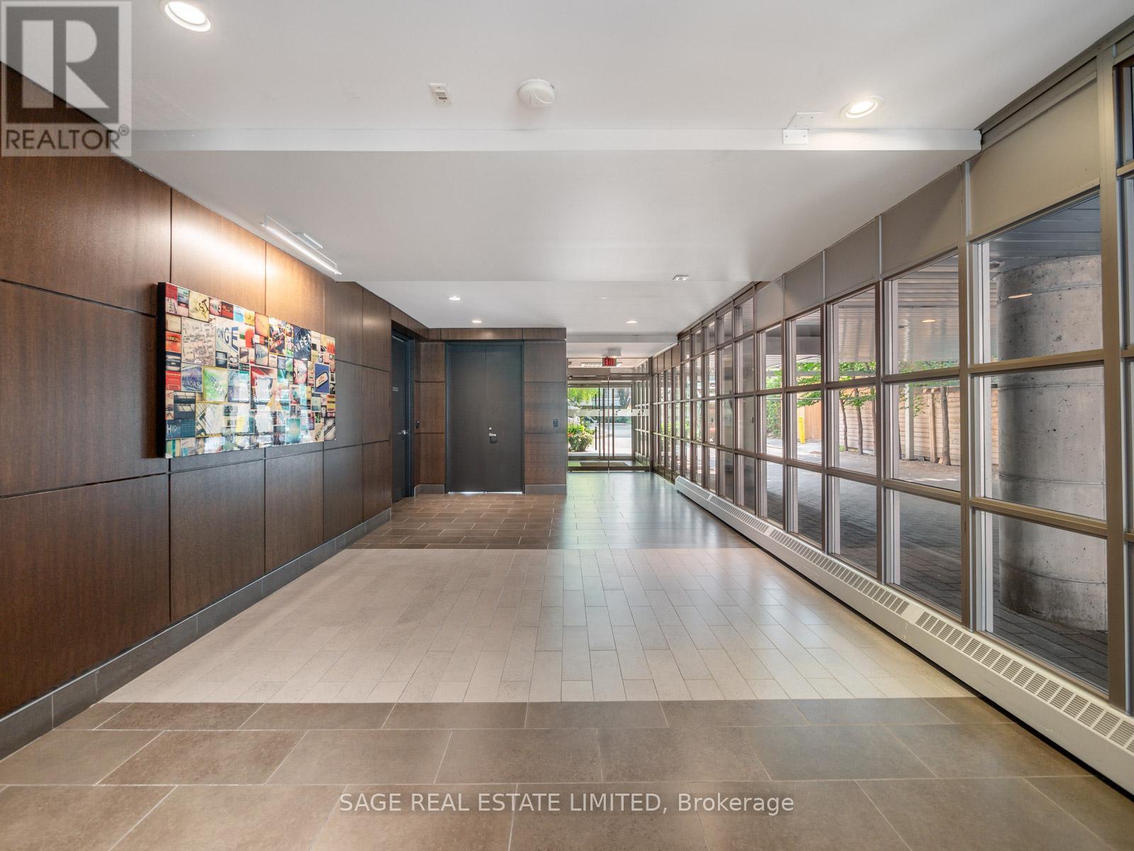 101 - 19 Brant Street W, Toronto, Ontario  M5V 2L2 - Photo 15 - C12457654