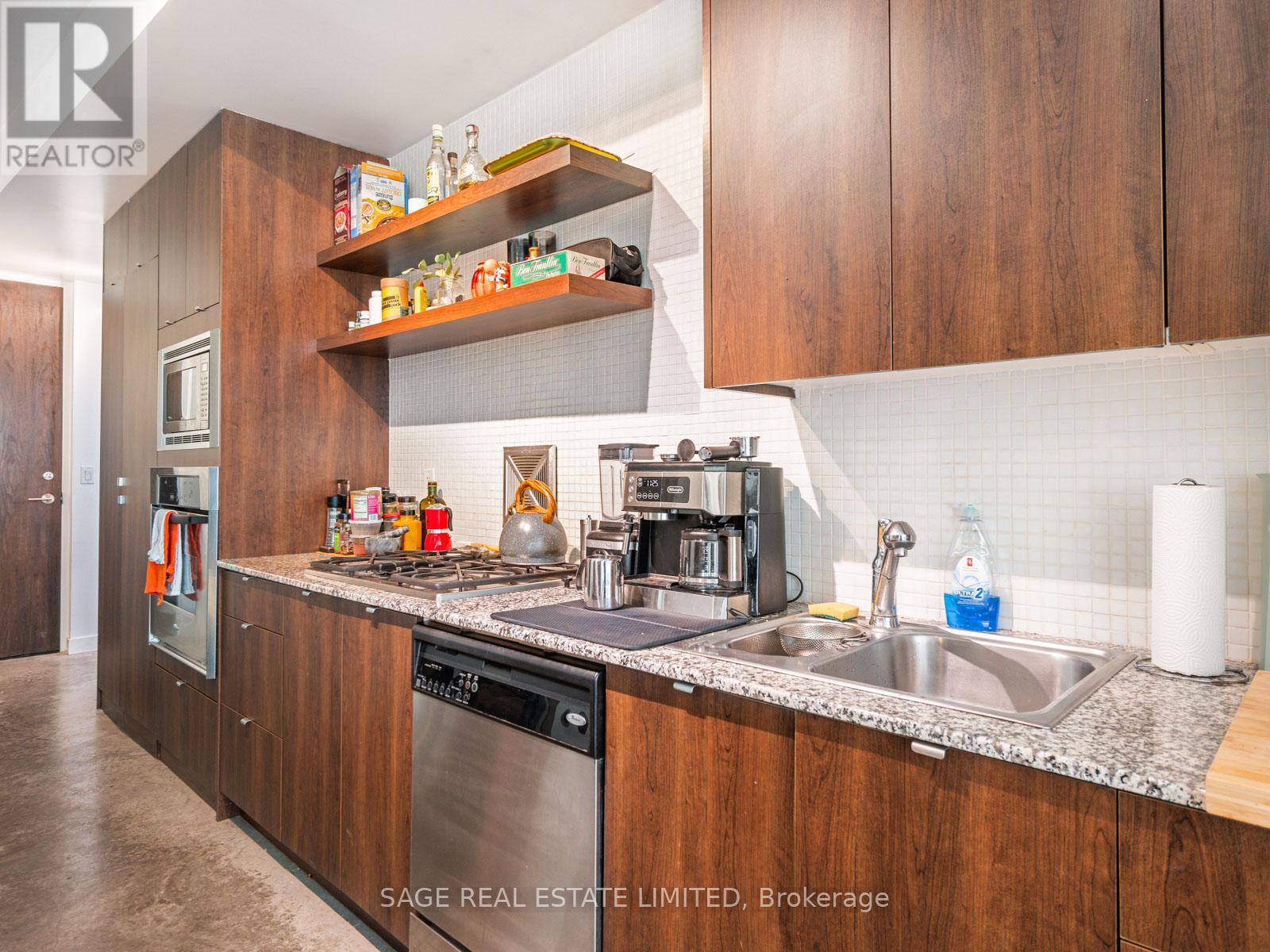 101 - 19 Brant Street W, Toronto, Ontario  M5V 2L2 - Photo 29 - C12457654