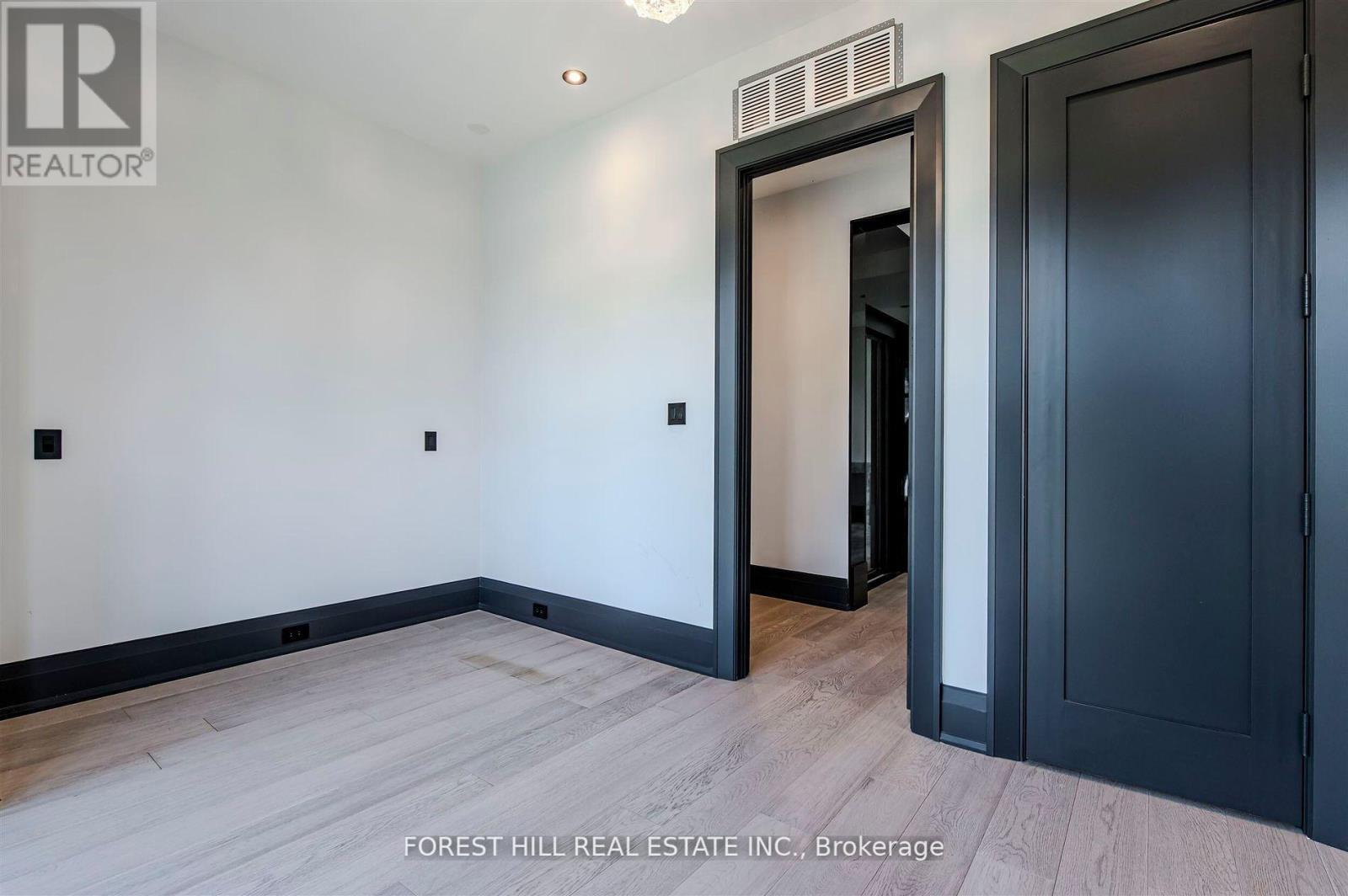 505 Russell Hill Road, Toronto, Ontario  M5P 2T1 - Photo 23 - C12457661