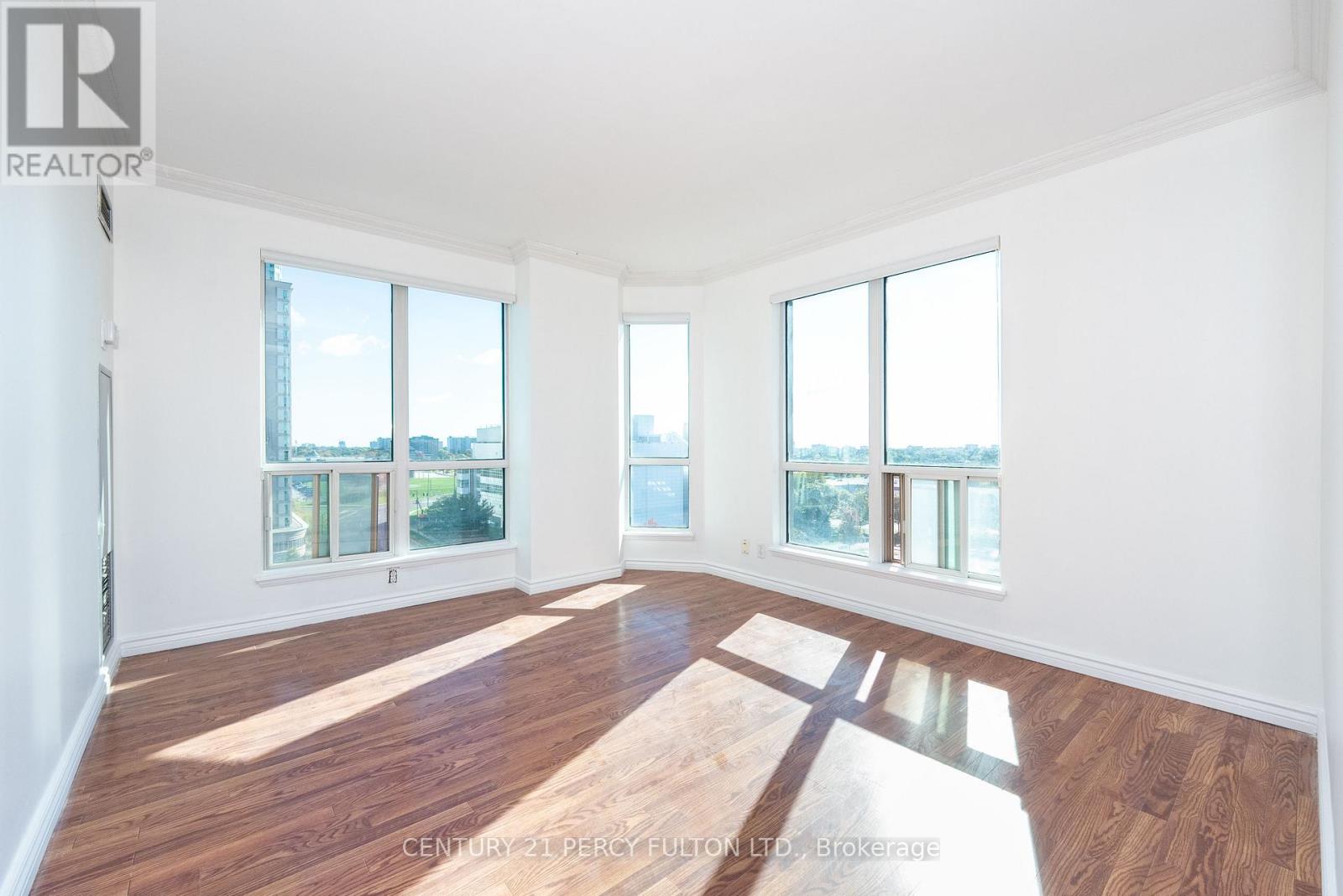 1007 - 8 Lee Centre Drive, Toronto, Ontario  M1H 3H8 - Photo 11 - E12457684