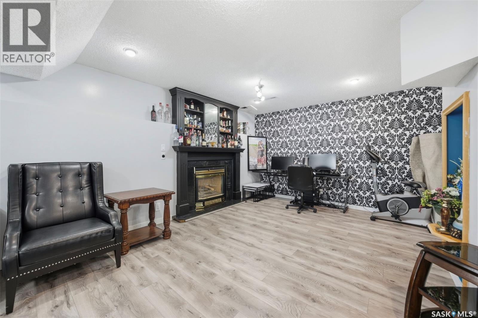 1010 Haslam Crescent, Saskatoon, Saskatchewan  S7S 1C8 - Photo 24 - SK020674