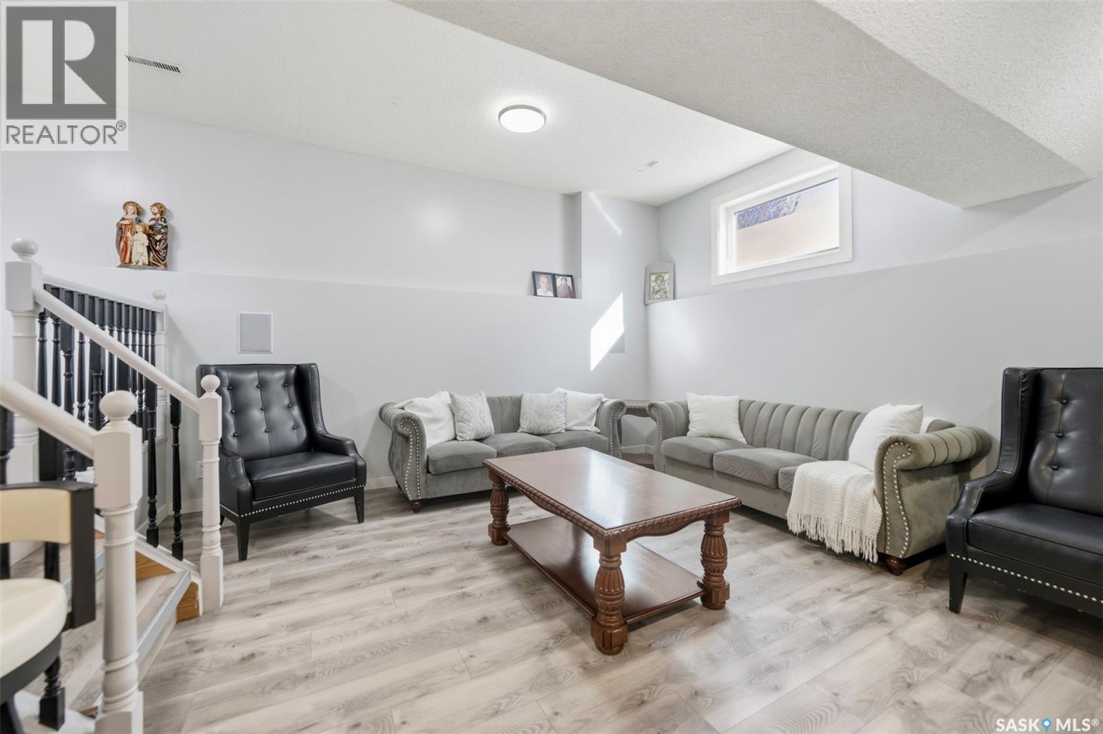 1010 Haslam Crescent, Saskatoon, Saskatchewan  S7S 1C8 - Photo 27 - SK020674