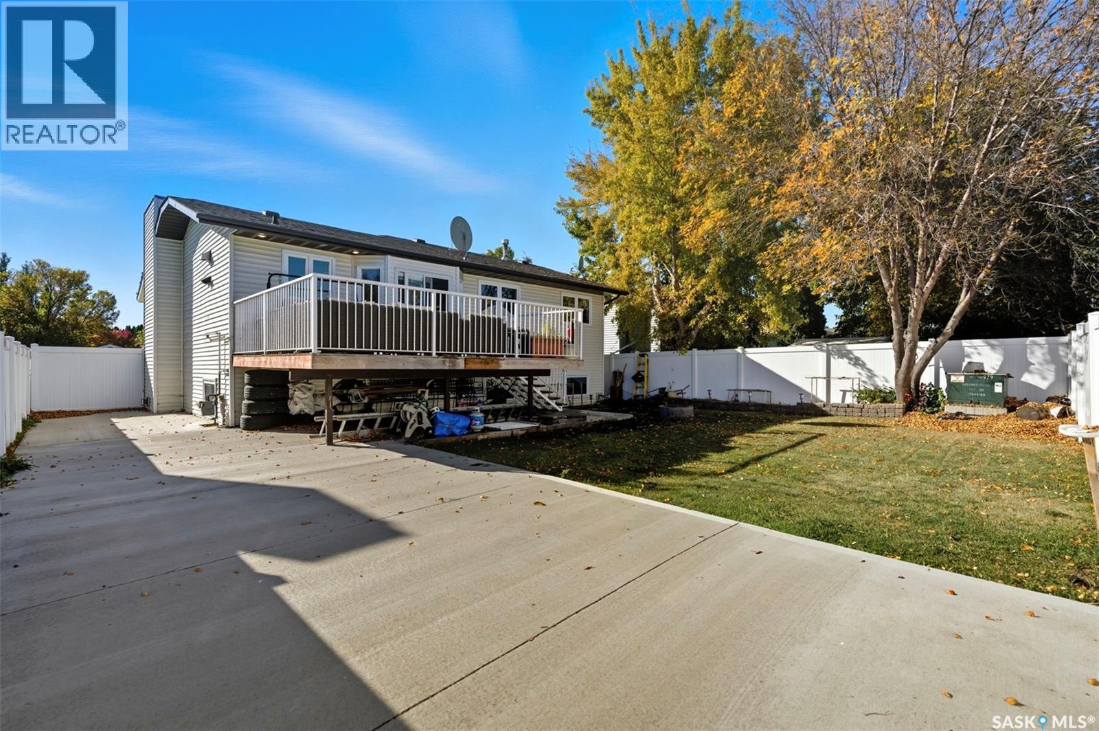 1010 Haslam Crescent, Saskatoon, Saskatchewan  S7S 1C8 - Photo 38 - SK020674