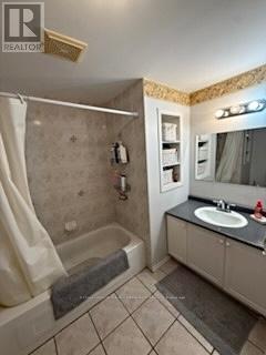 37 Depeuter Crescent, Bradford West Gwillimbury, Ontario  L3Z 3B3 - Photo 12 - N12457304