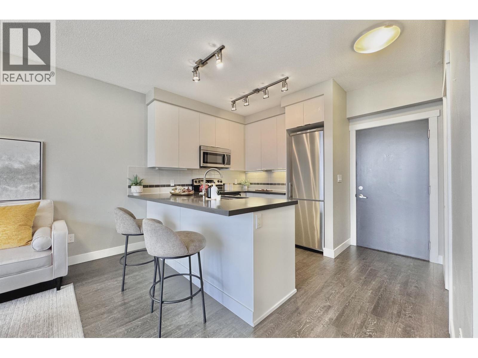 1103 9025 Highland Court, Burnaby, British Columbia  V5A 0A8 - Photo 5 - R3056801