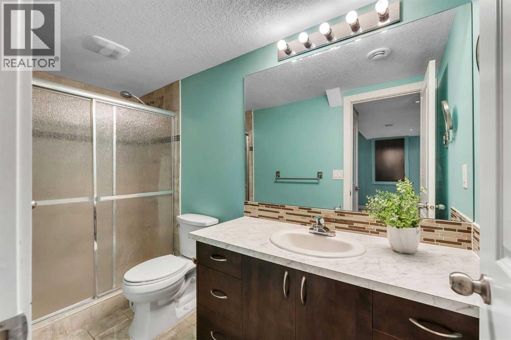 185 West Lakeview Drive, Chestermere, Alberta  T1X 1K2 - Photo 36 - A2263206