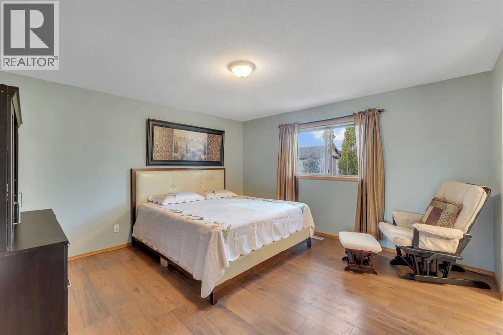 185 West Lakeview Drive, Chestermere, Alberta  T1X 1K2 - Photo 20 - A2263206