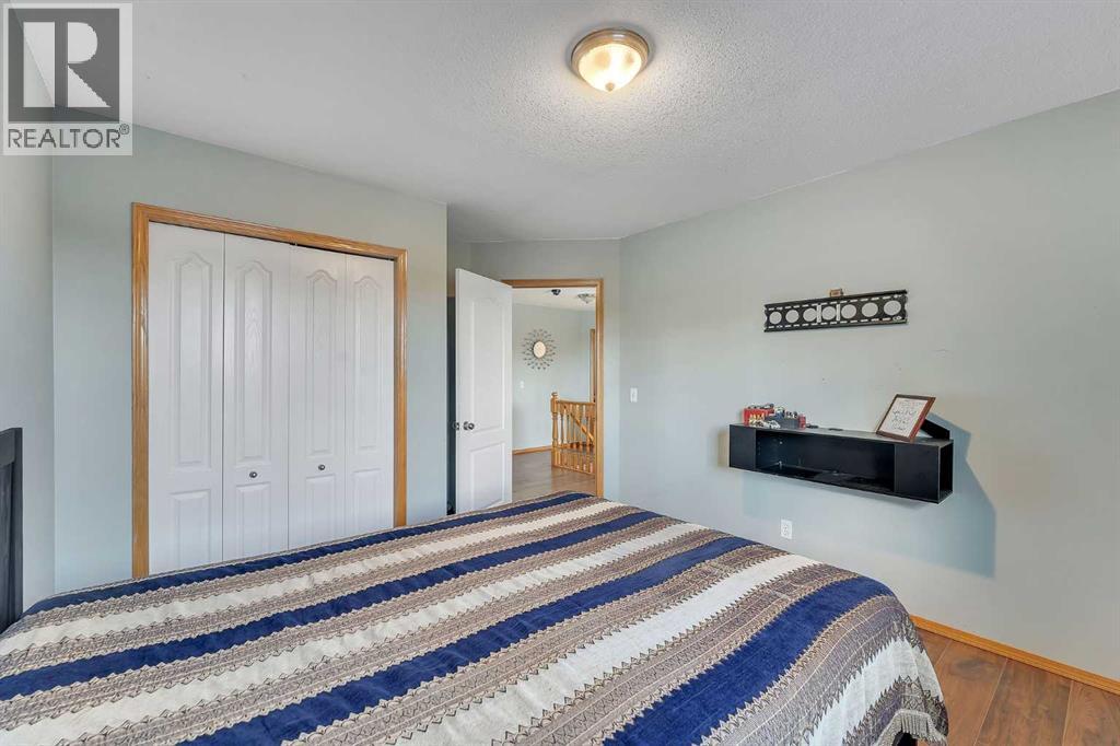 185 West Lakeview Drive, Chestermere, Alberta  T1X 1K2 - Photo 25 - A2263206