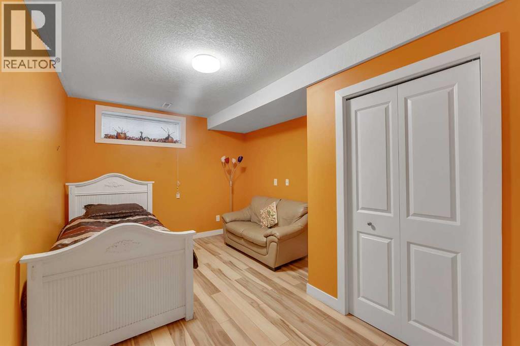 185 West Lakeview Drive, Chestermere, Alberta  T1X 1K2 - Photo 32 - A2263206