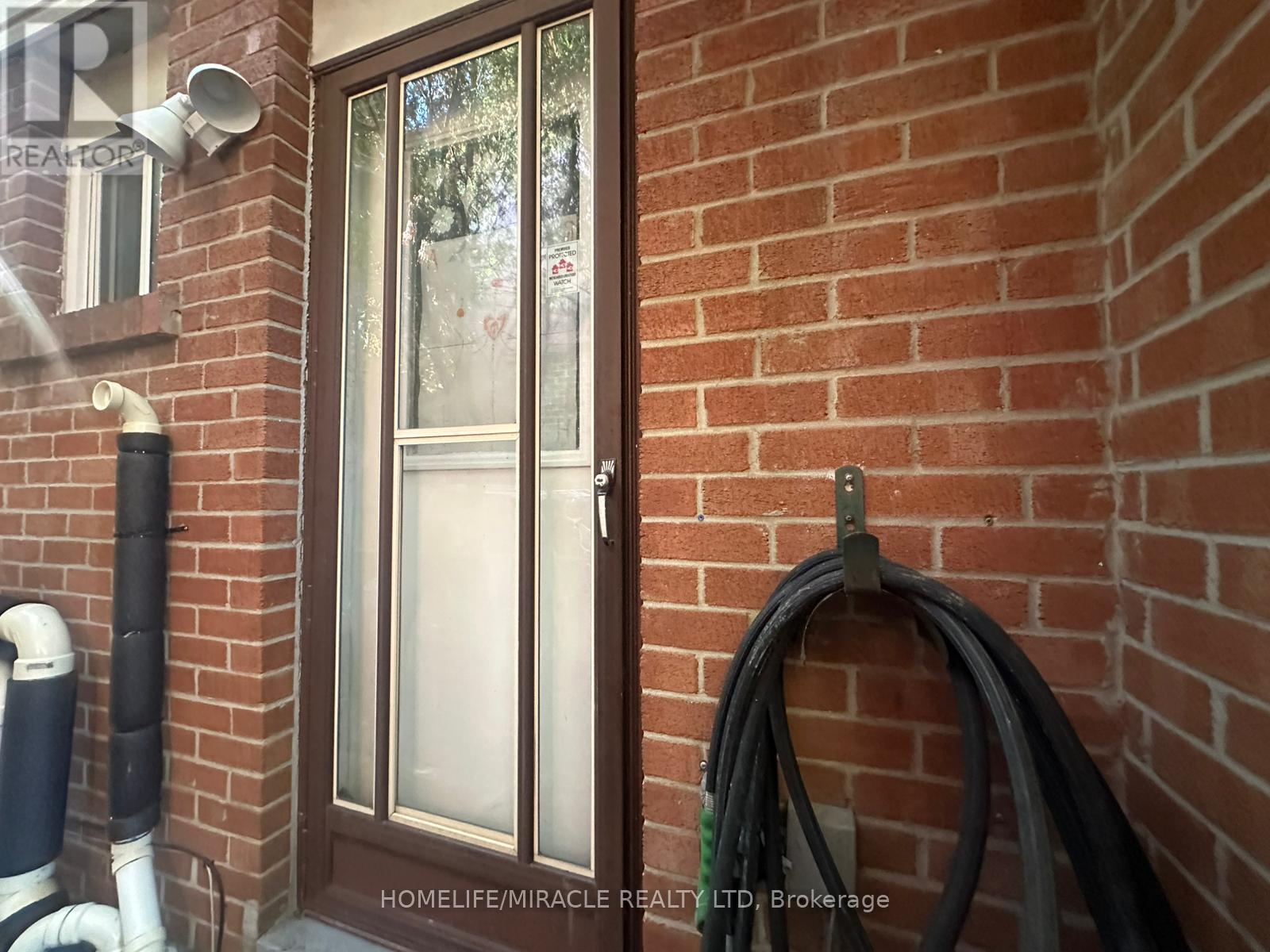 46 Hinchley Wood Grove, Brampton, Ontario  L6V 3M3 - Photo 25 - W12450318