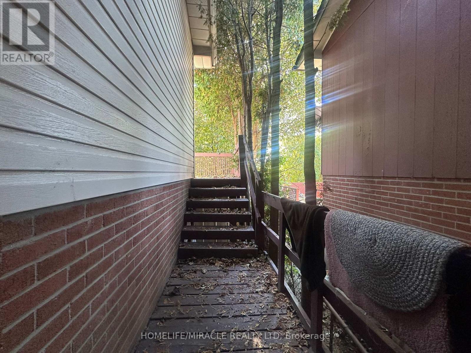 46 Hinchley Wood Grove, Brampton, Ontario  L6V 3M3 - Photo 26 - W12450318