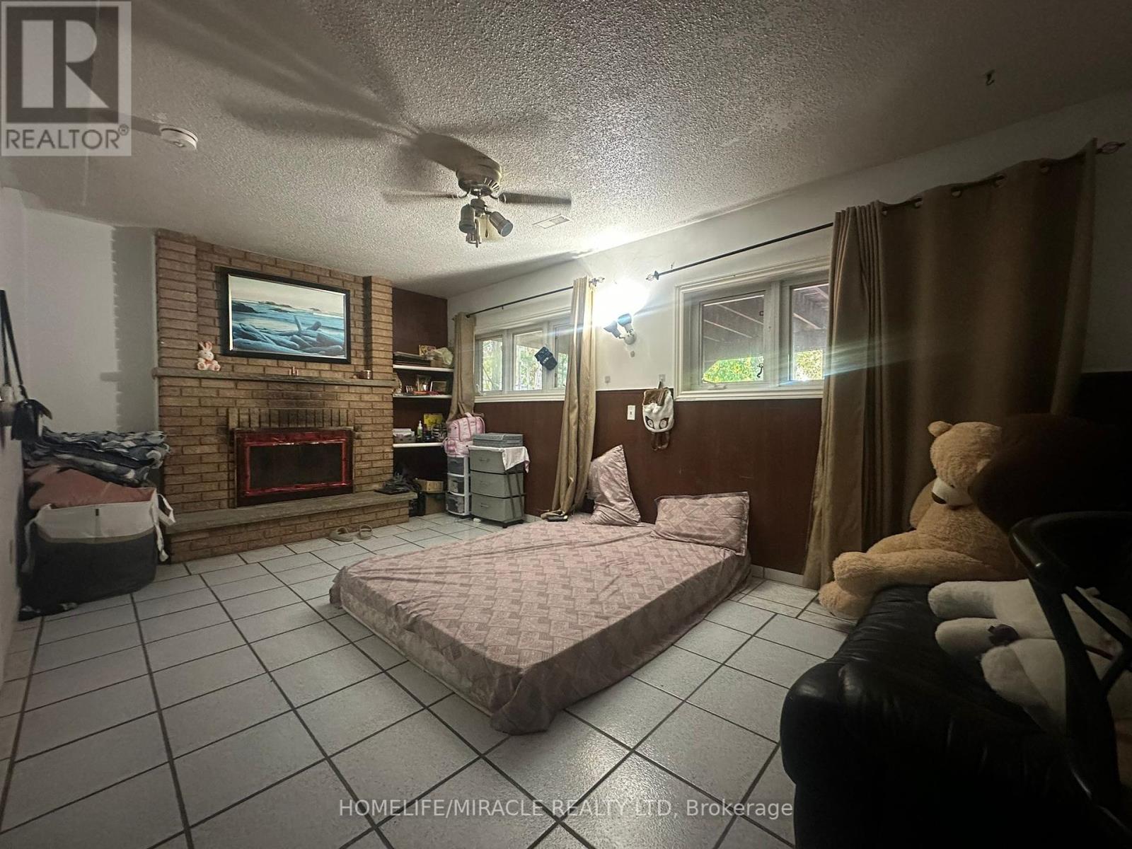 46 Hinchley Wood Grove, Brampton, Ontario  L6V 3M3 - Photo 22 - W12450318