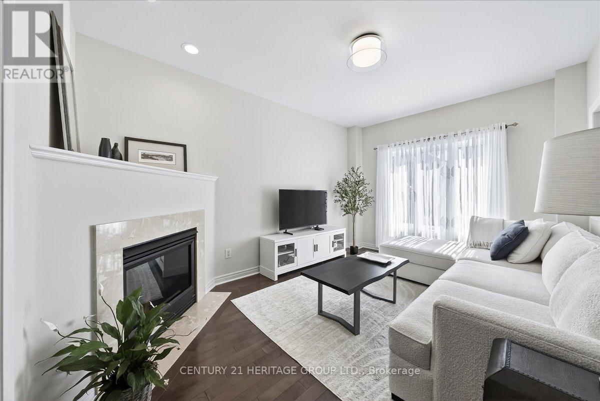 350 Hewitt Circle, Newmarket, Ontario  L3X 2H1 - Photo 21 - N12457670