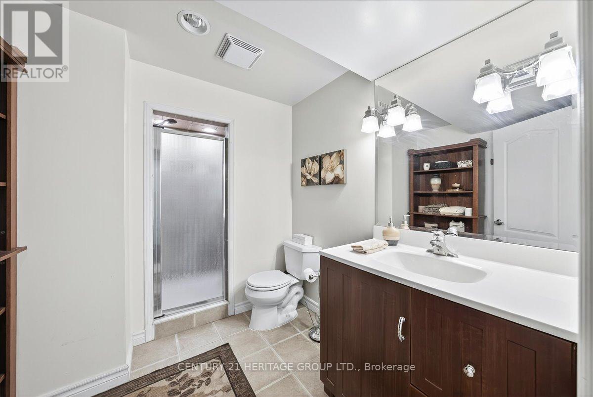 350 Hewitt Circle, Newmarket, Ontario  L3X 2H1 - Photo 35 - N12457670