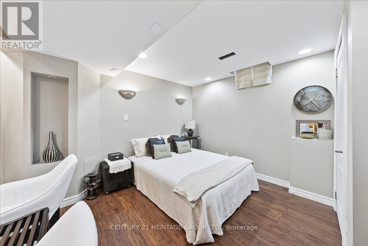 350 Hewitt Circle, Newmarket, Ontario  L3X 2H1 - Photo 37 - N12457670