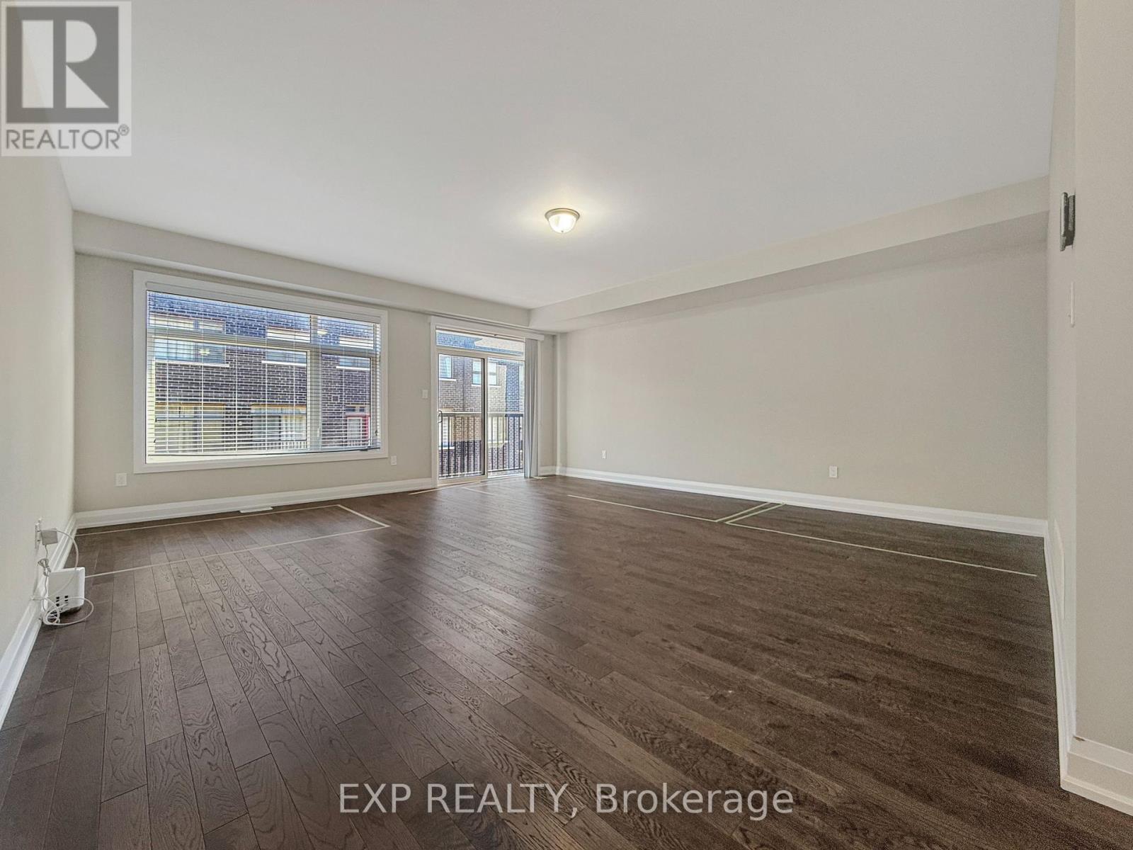 923 Isaac Phillips Way, Aurora, Ontario  L3X 2Y8 - Photo 7 - N12457702