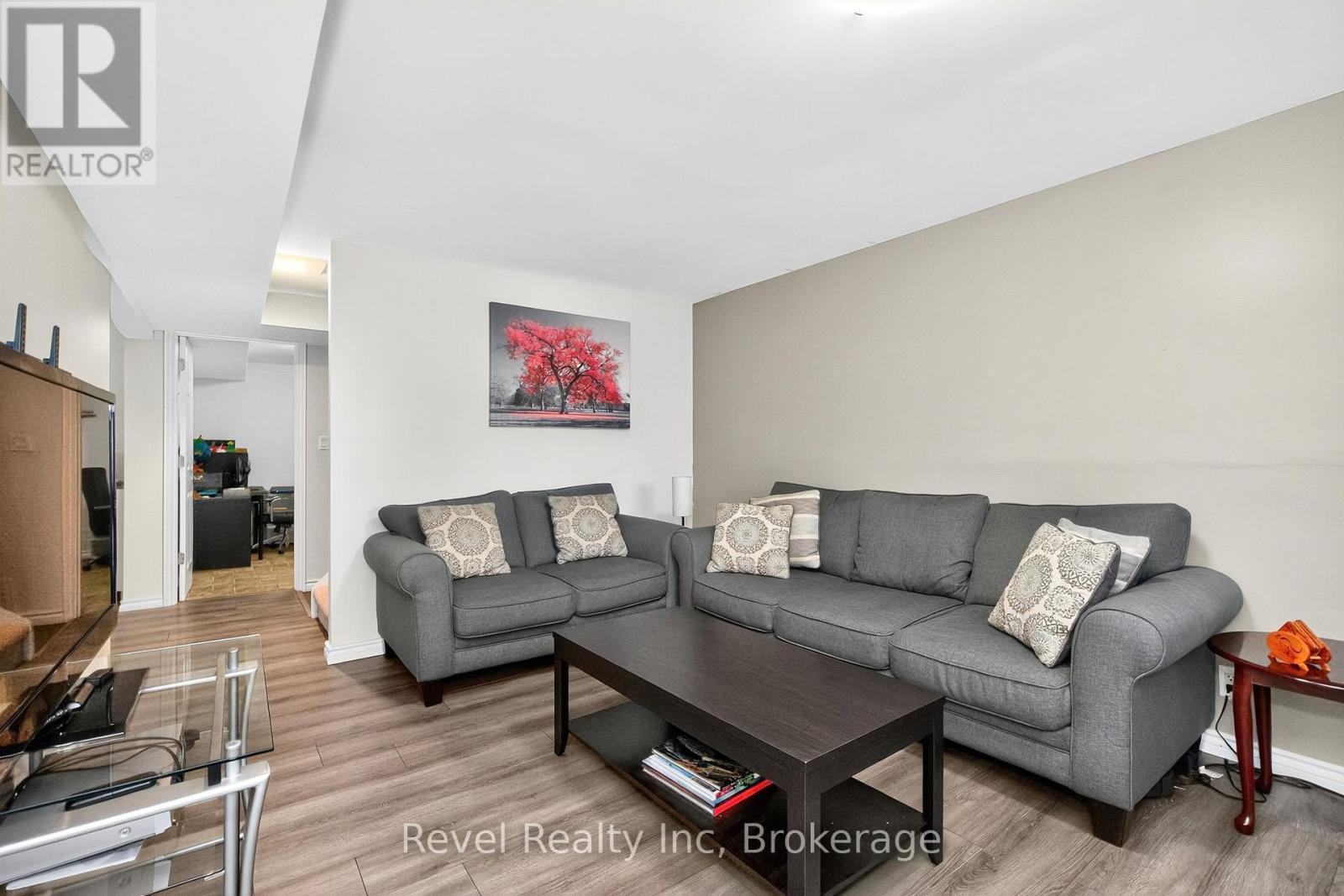 68 Broad Street, Penetanguishene, Ontario  L9M 1G2 - Photo 22 - S12457721