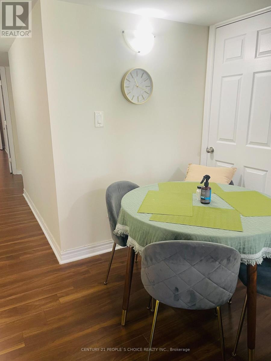 Bsmnt - 5551 Meadowcrest Avenue, Mississauga, Ontario  L5M 0V1 - Photo 6 - W12457663