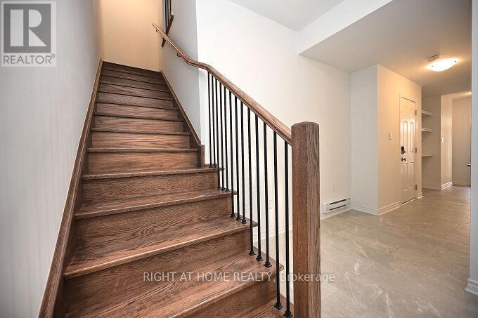 5174 Zionkate Lane, Mississauga, Ontario  L5M 2S8 - Photo 10 - W12457686