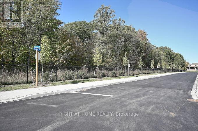 5174 Zionkate Lane, Mississauga, Ontario  L5M 2S8 - Photo 48 - W12457686