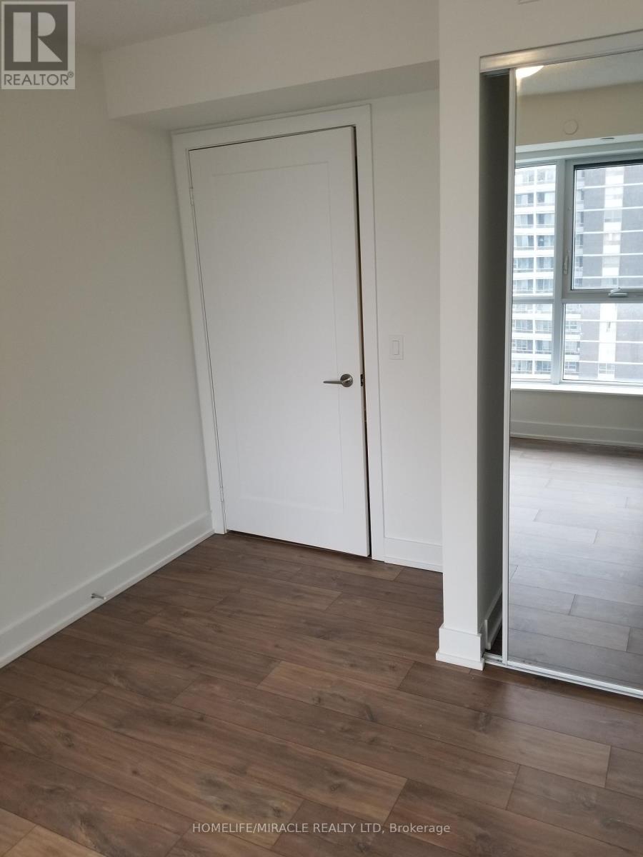 2403 - 7 Mabelle Avenue, Toronto, Ontario  M9A 0C9 - Photo 5 - W12457690