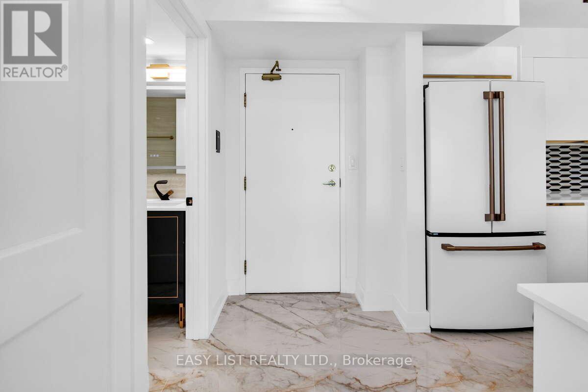 710 - 190 Manitoba Street, Toronto, Ontario  M8Y 3Y8 - Photo 7 - W12457693