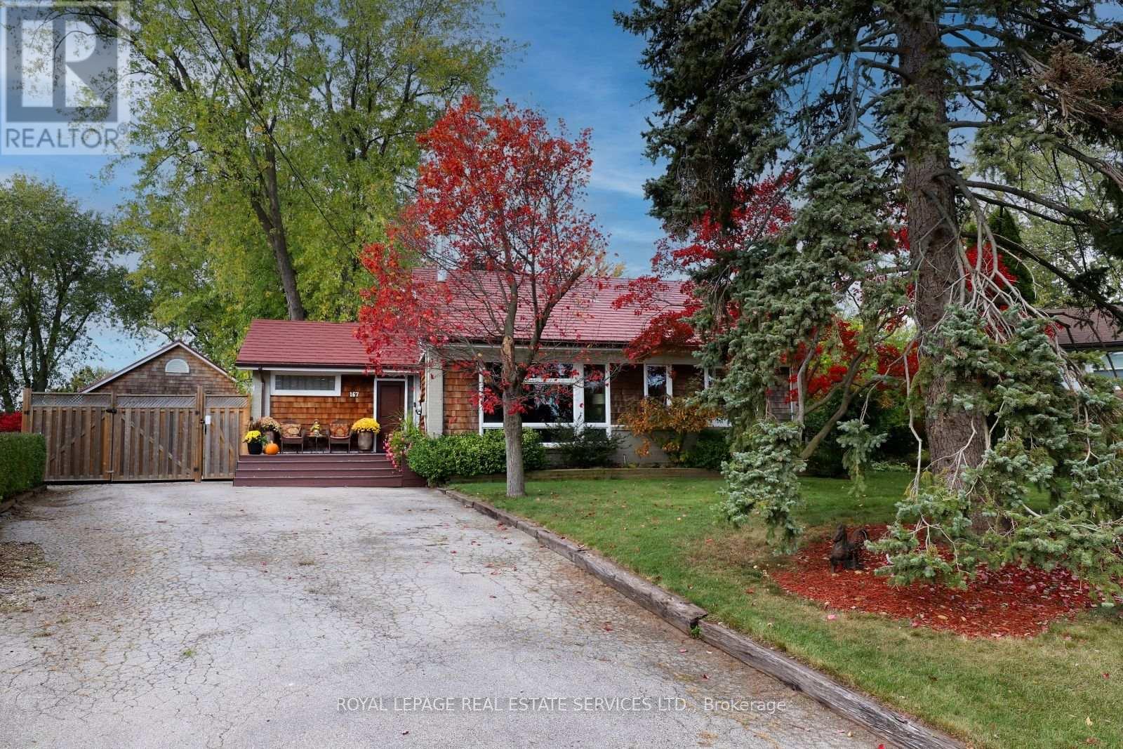 167 Oliver Place, Oakville, Ontario  L6H 1K9 - Photo 3 - W12457697