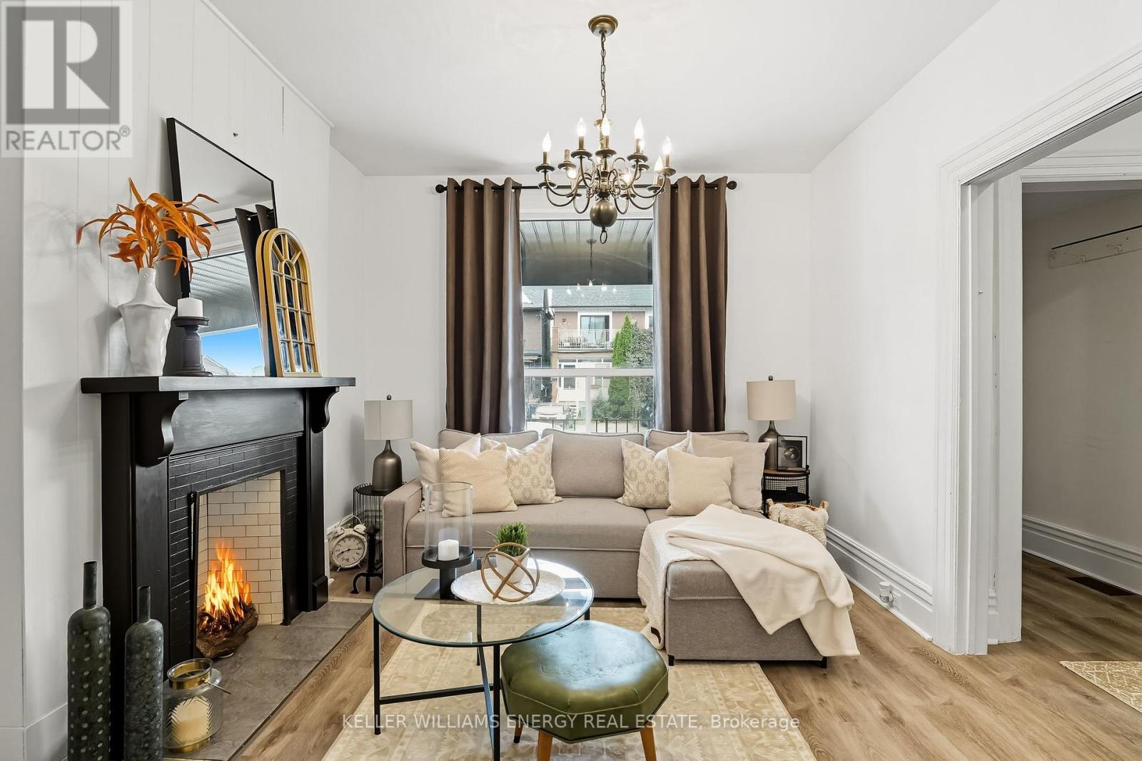 25 Spring Grove Avenue, Toronto, Ontario  M6N 3H2 - Photo 13 - W12457706