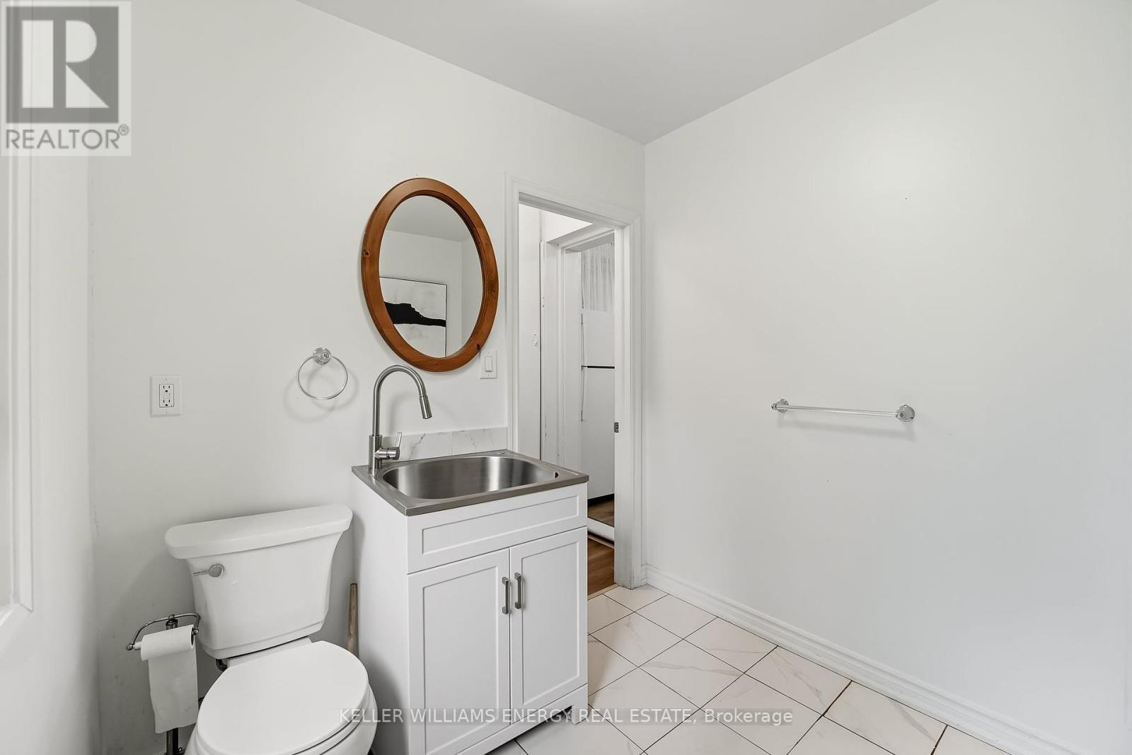 25 Spring Grove Avenue, Toronto, Ontario  M6N 3H2 - Photo 27 - W12457706