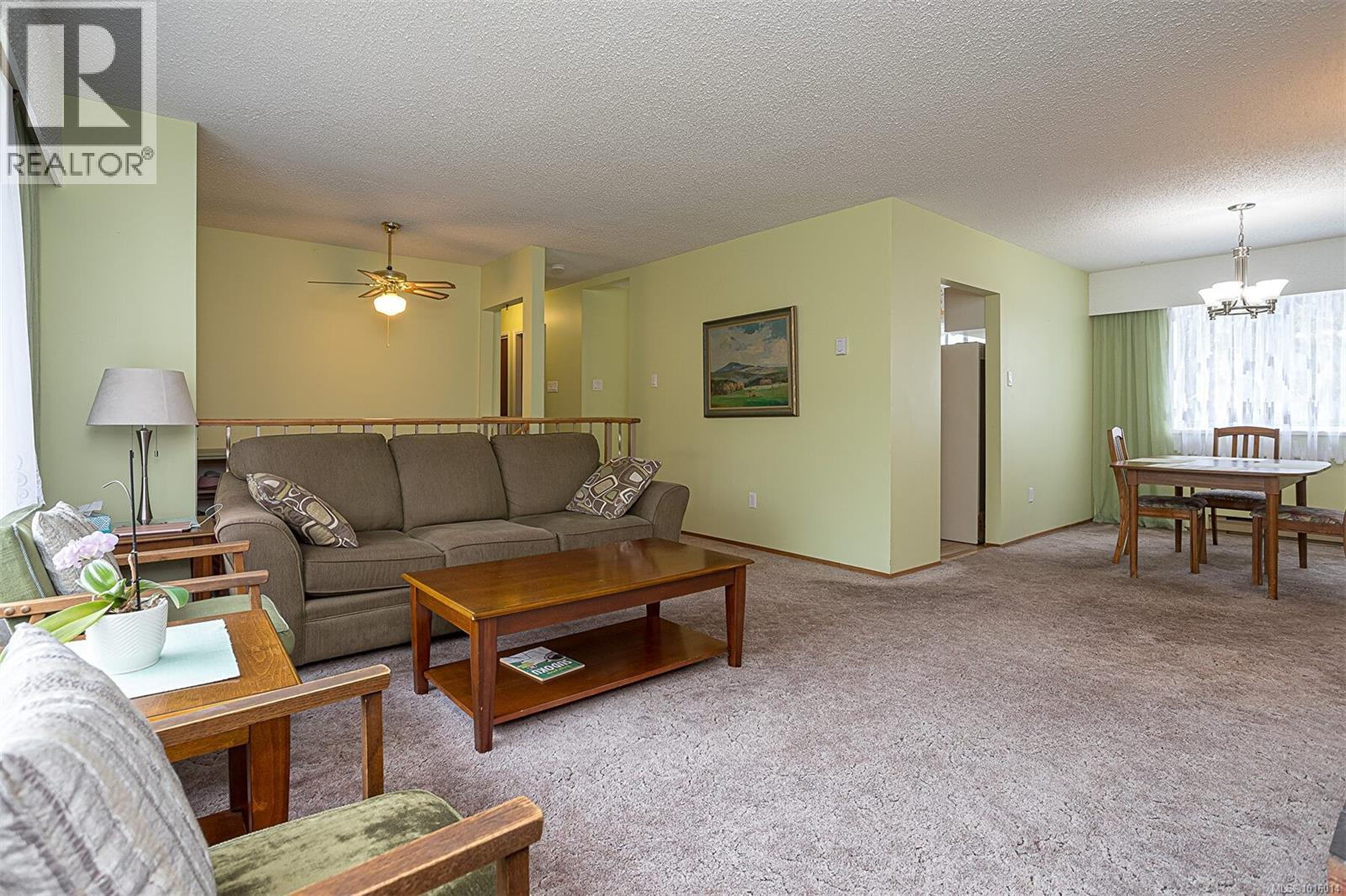7330 Rossiter Ave Sw, Lantzville, British Columbia  V0R 2H0 - Photo 7 - 1016014
