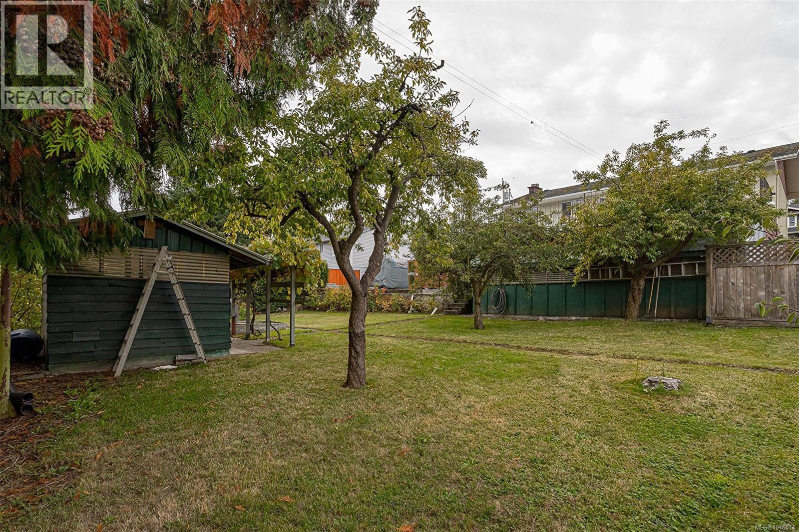 7330 Rossiter Ave Sw, Lantzville, British Columbia  V0R 2H0 - Photo 48 - 1016014