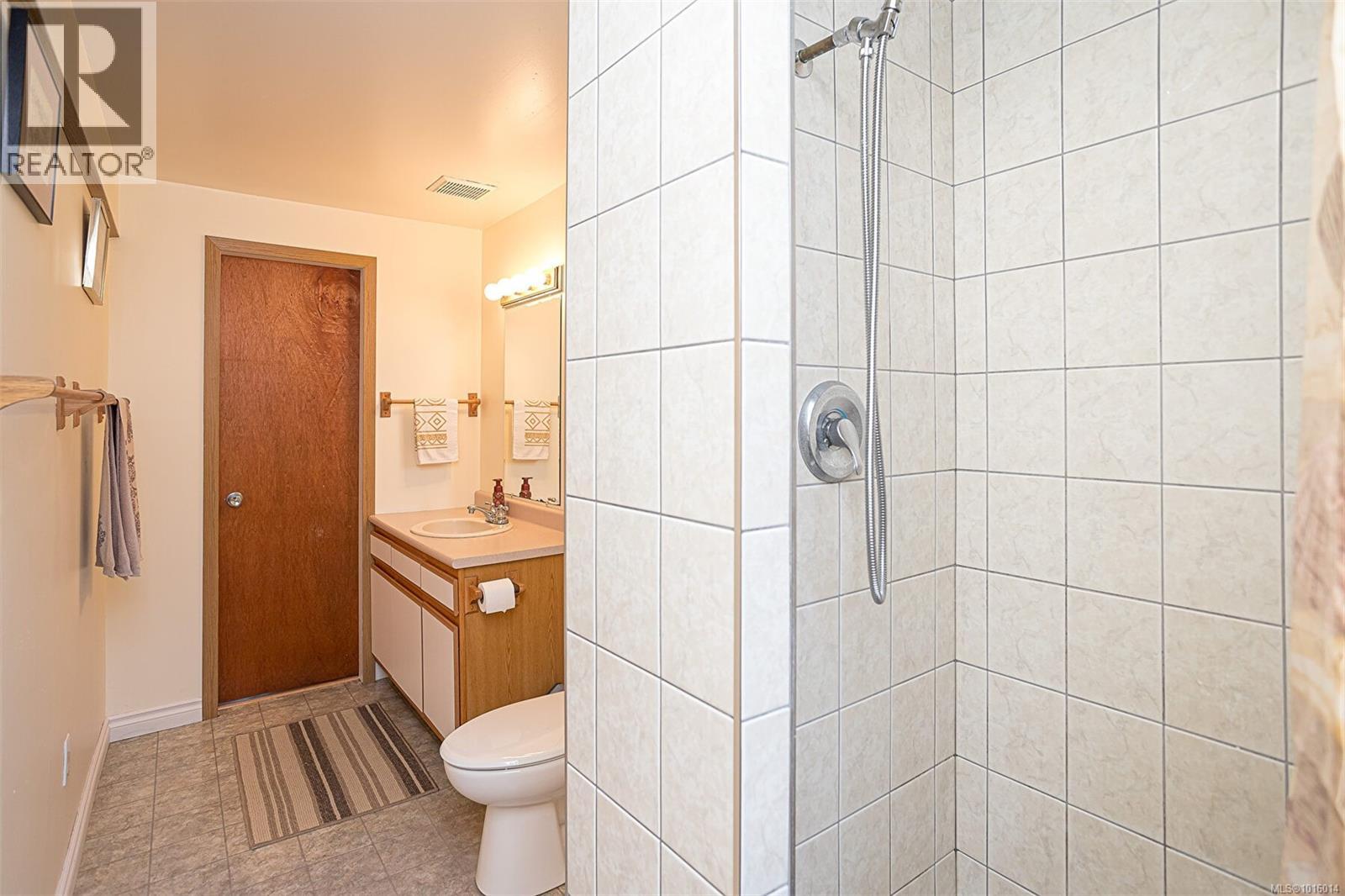 7330 Rossiter Ave Sw, Lantzville, British Columbia  V0R 2H0 - Photo 30 - 1016014