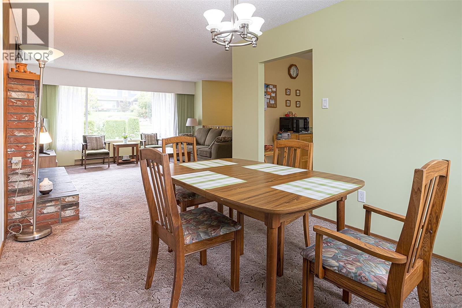 7330 Rossiter Ave Sw, Lantzville, British Columbia  V0R 2H0 - Photo 10 - 1016014