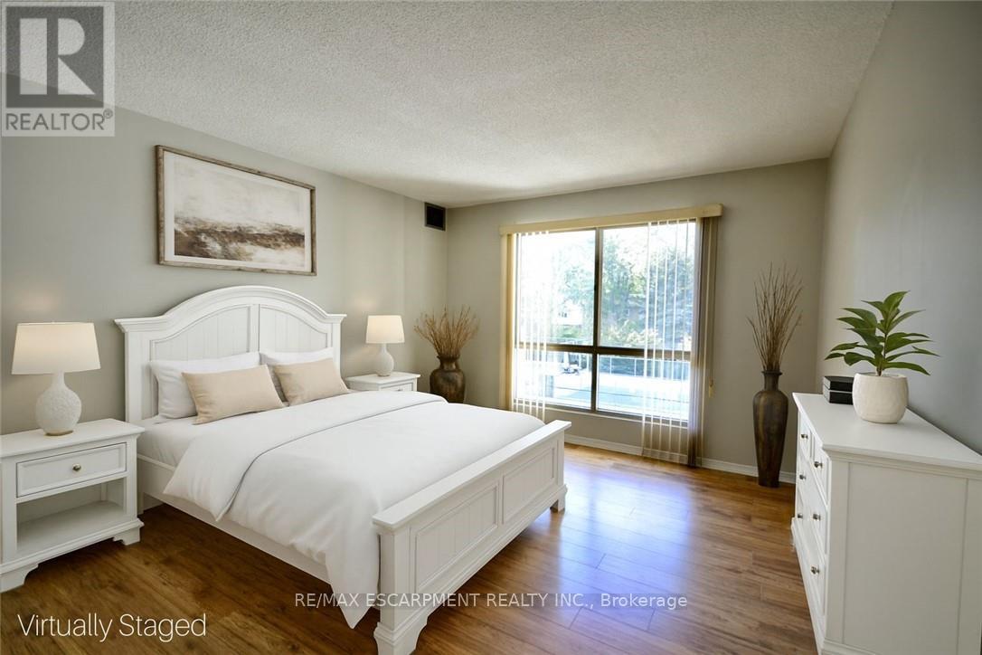 302 - 1201 North Shore Boulevard E, Burlington, Ontario  L7S 1Z5 - Photo 19 - W12420248
